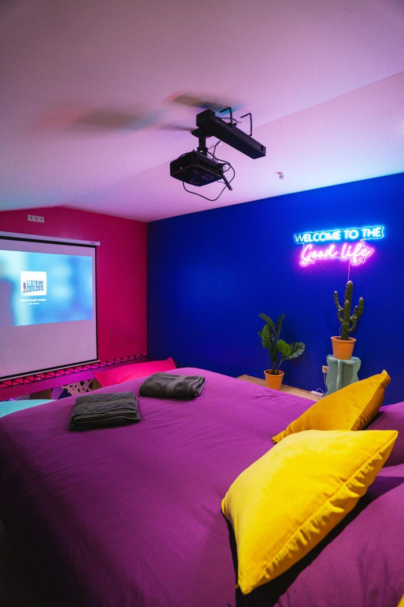 לה לובייר Capsule Boogie-Woogie - Jacuzzi - Sauna - Billard - Jeux - Ecran Geant - Filet Suspendu - Netflix מראה חיצוני תמונה