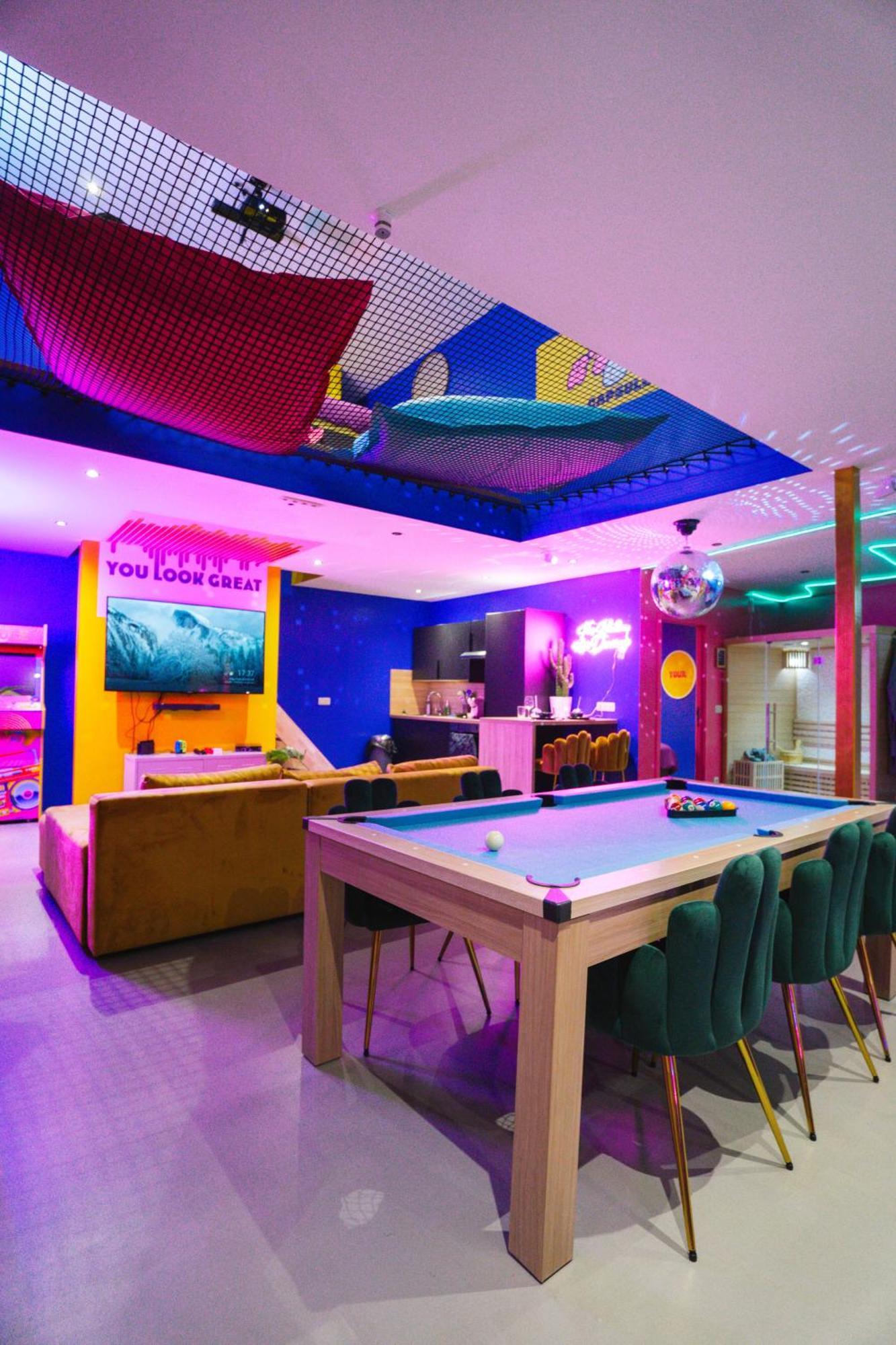 לה לובייר Capsule Boogie-Woogie - Jacuzzi - Sauna - Billard - Jeux - Ecran Geant - Filet Suspendu - Netflix מראה חיצוני תמונה