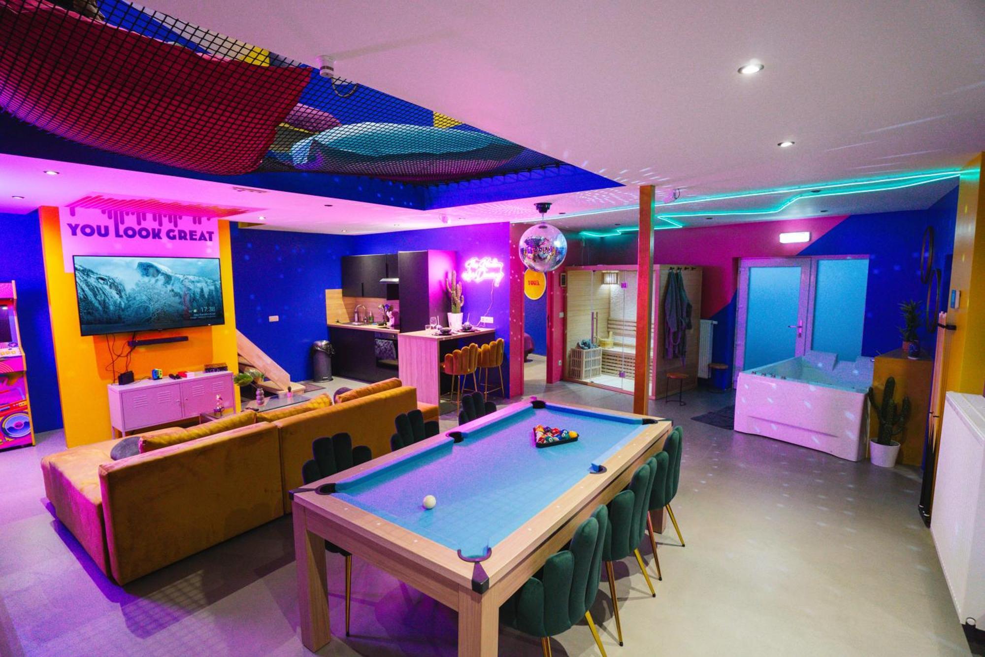 לה לובייר Capsule Boogie-Woogie - Jacuzzi - Sauna - Billard - Jeux - Ecran Geant - Filet Suspendu - Netflix מראה חיצוני תמונה
