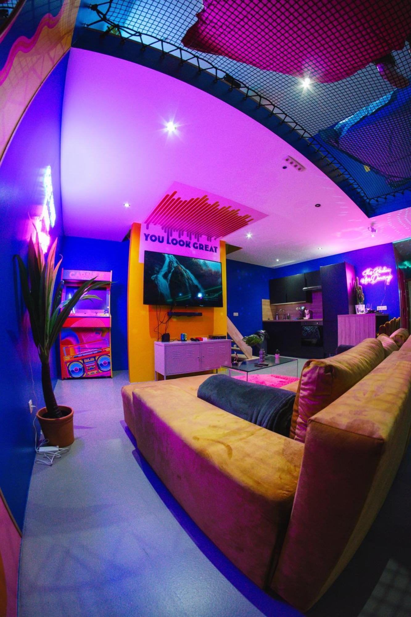 לה לובייר Capsule Boogie-Woogie - Jacuzzi - Sauna - Billard - Jeux - Ecran Geant - Filet Suspendu - Netflix מראה חיצוני תמונה