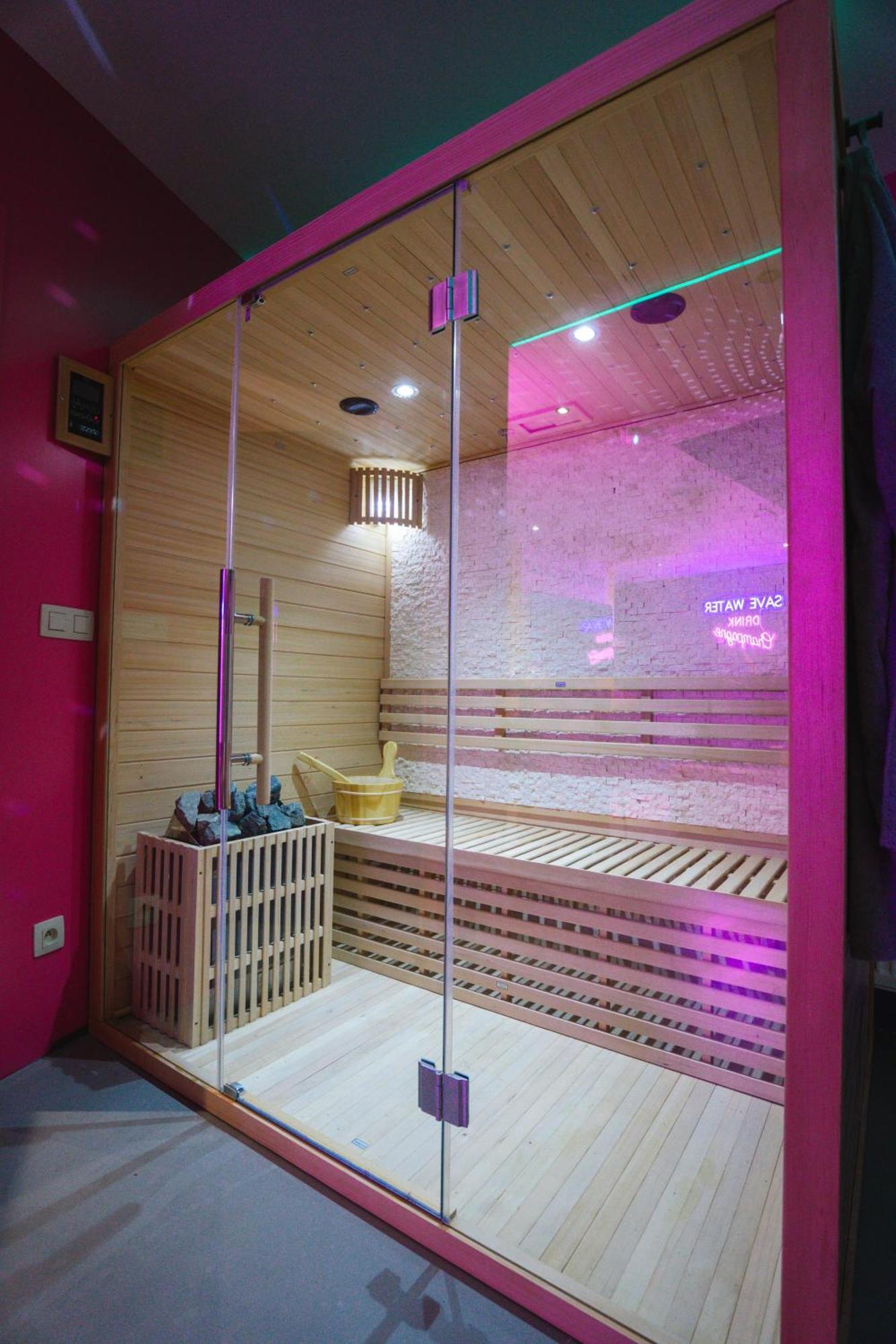 לה לובייר Capsule Boogie-Woogie - Jacuzzi - Sauna - Billard - Jeux - Ecran Geant - Filet Suspendu - Netflix מראה חיצוני תמונה